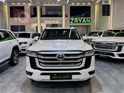 تۆیۆتا لاند کروزەر